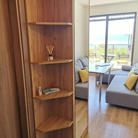 Cosy Sea View Apartment Emona * Burgas City